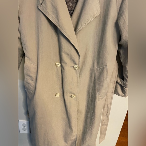 Vintage London Fog Double Breasted Trench Coat with Removable Lining Petite 10 - Picture 5 of 14